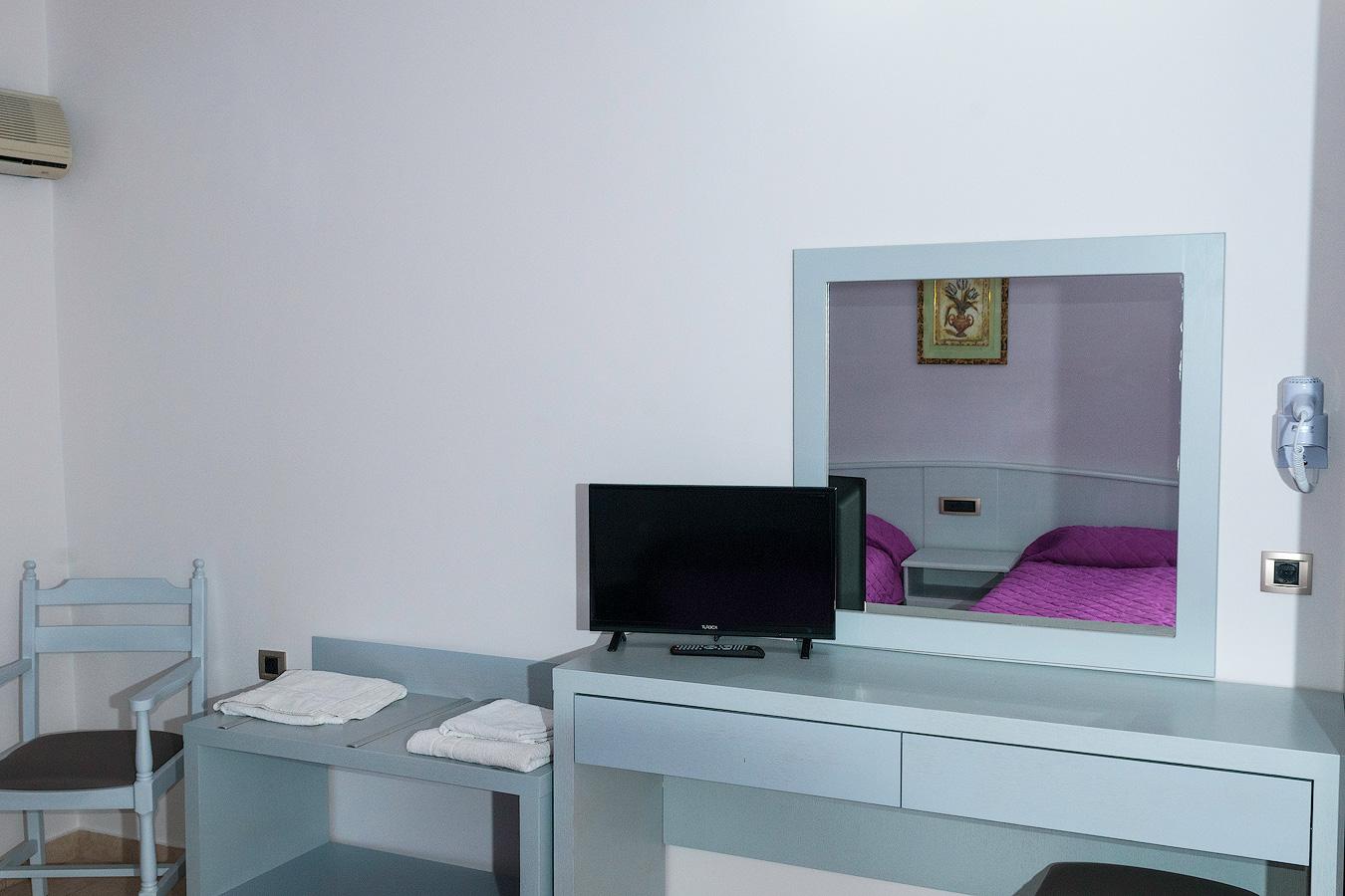 Tom & John Center Aparthotel Τσιλιβί Εξωτερικό φωτογραφία