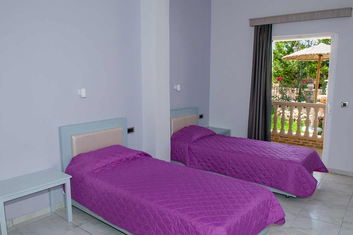 Tom & John Center Aparthotel Τσιλιβί Εξωτερικό φωτογραφία