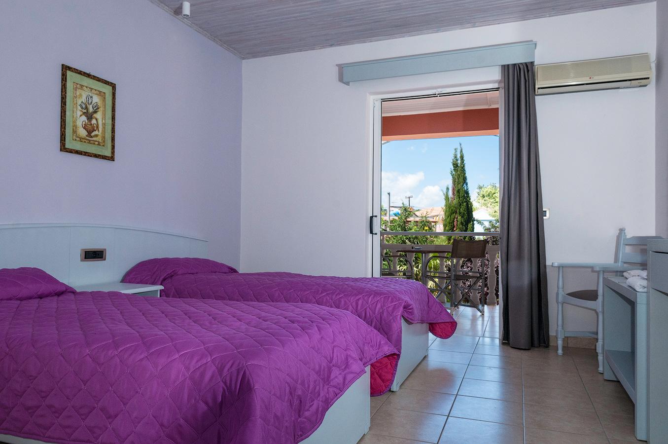 Tom & John Center Aparthotel Τσιλιβί Εξωτερικό φωτογραφία