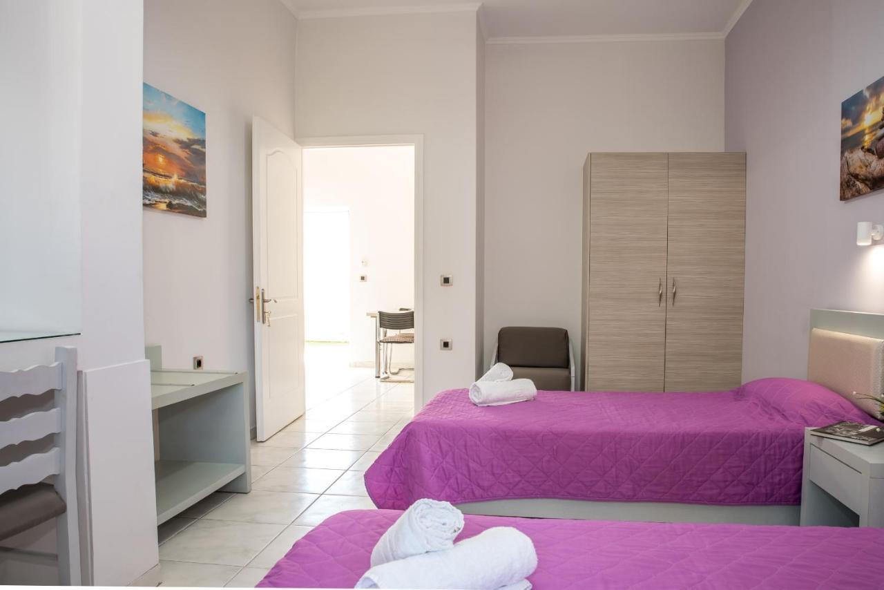 Tom & John Center Aparthotel Τσιλιβί Εξωτερικό φωτογραφία