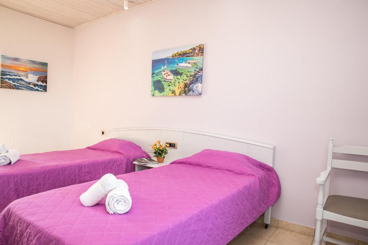 Tom & John Center Aparthotel Τσιλιβί Εξωτερικό φωτογραφία