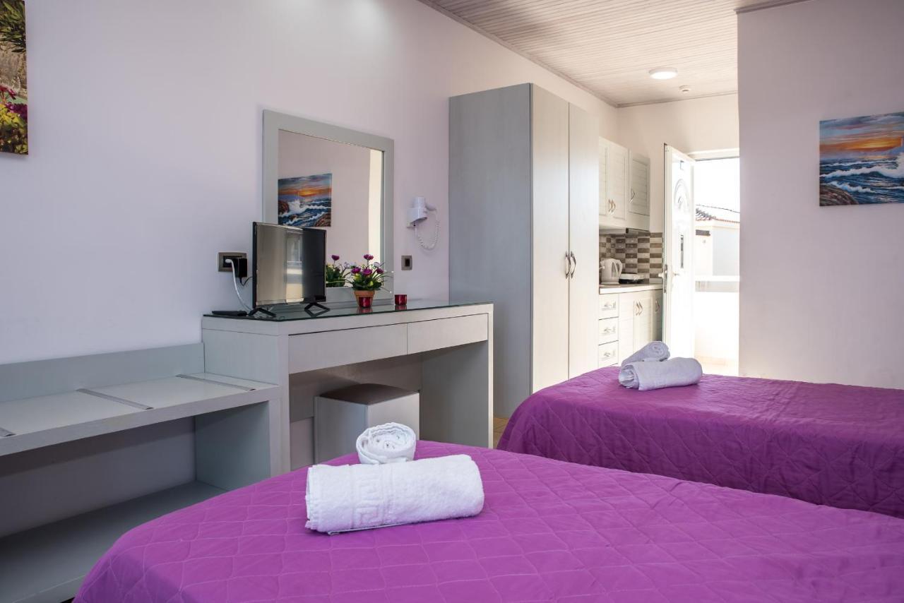 Tom & John Center Aparthotel Τσιλιβί Εξωτερικό φωτογραφία